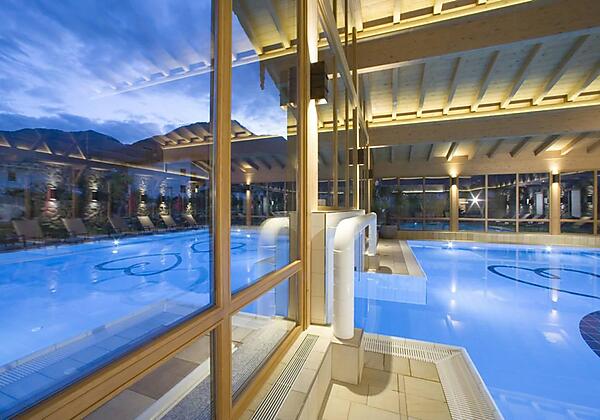 Innen- und Außenpool