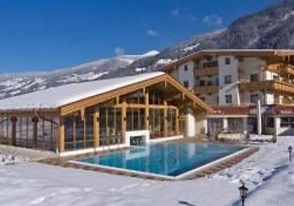 Sky Infinity Pool