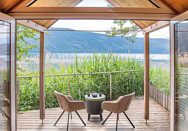 Biwak Schilf © G.A. Service