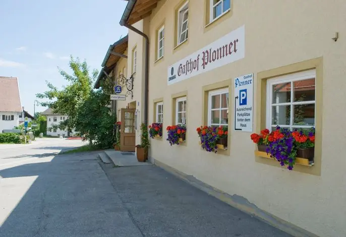 Il Plonner Der Dorfgasthof