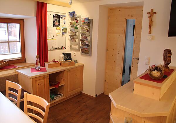 Innerkratzerhof_Aufenthaltsraum_4