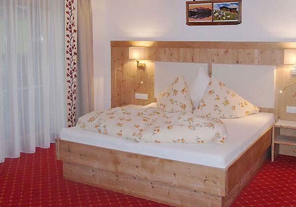 13572_Jenneweinhof_AG