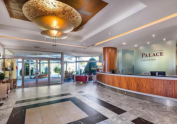 Johannesbad Hotel Palace  Rezeption Lobby