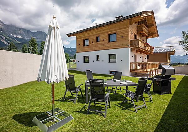 Aussenansicht Haus Sommer (5)