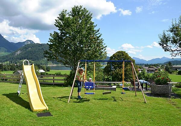 Garten und Spielplatz Ap. Daxer Walchsee