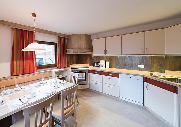 Appartement Kerschdorfer Küche Zillertal