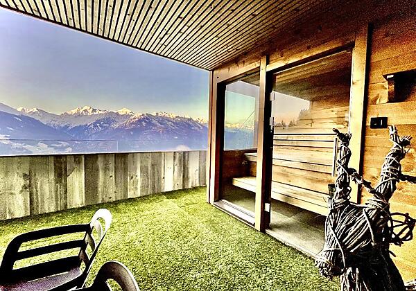 7 Sauna auf 28qm großem Südbalkon