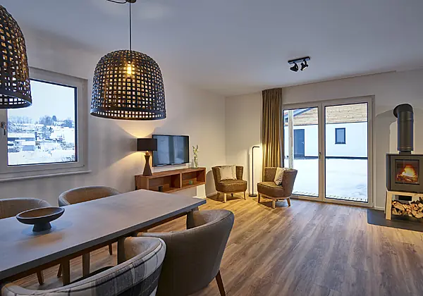 Wohn-/Esszimmer