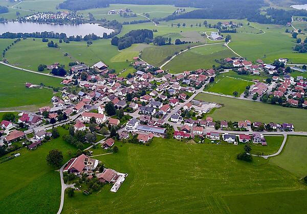 E5F2BEB3DE1CC40872AAF6B70F976EB6