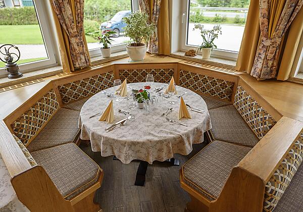 Landhaus Ausswinkl Russbach Urlaub Wandern Schifah