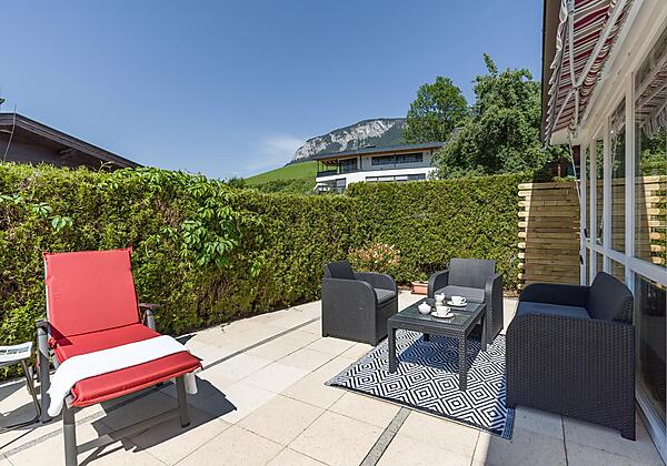 Landhaus_Central_Dorf_64_Soell_Terrasse_1