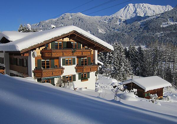 Landhaus Eggensberger - Winterurlaub im Allgäu