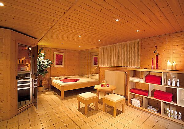 Entspannung mit Sauna & Dampfbad