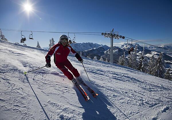 Skifahren auf Hochkössen