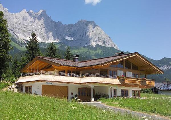 frei auf dem Land & doch nah am Dorf