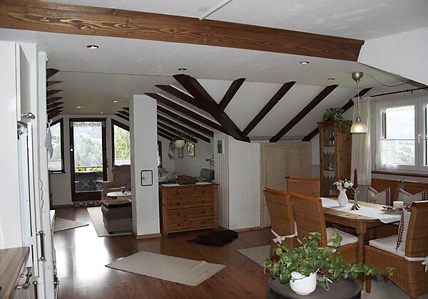 Küche/Essbereich/Wohnbereich