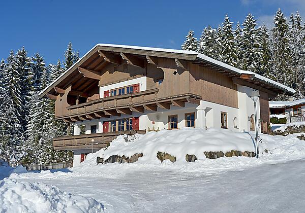 Haus Winter Aussenansicht