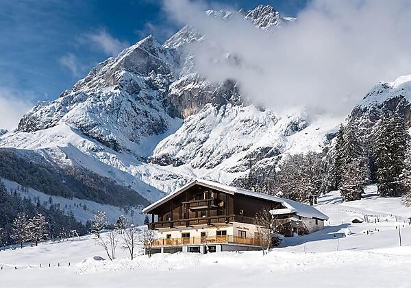 Landhaus_Rieding_Winter_Gruber-1