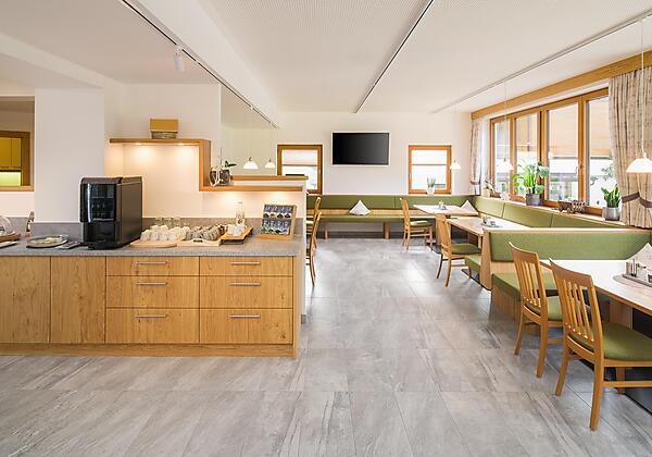 LandhausTaurer Frühstücksraum1_Oktober23-2