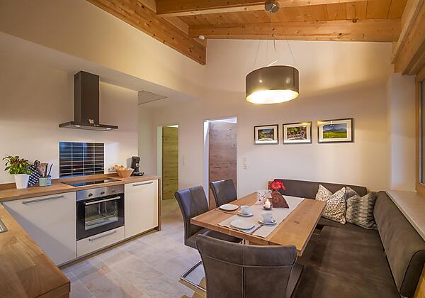 Landhaus_Beate_Woess_Muehlberg_5a_Ellmau_Kueche_1