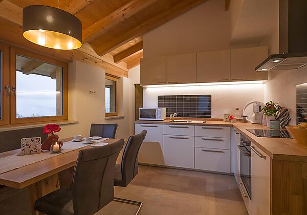 Landhaus_Beate_Woess_Muehlberg_5a_Ellmau_Kueche