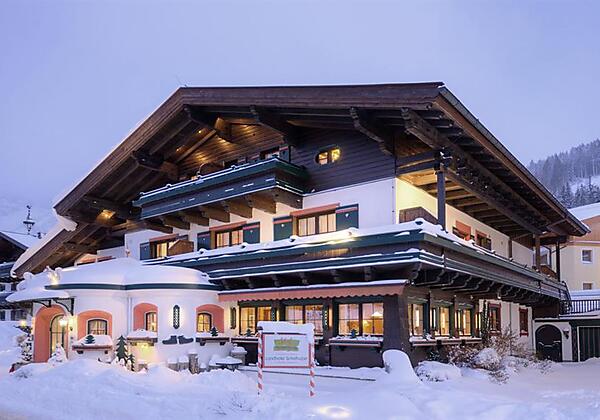 Landhotel Schafhuber im Winter2