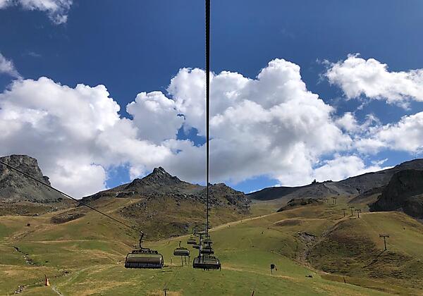 3a222276-f8fc-4a10-9339-b135fe48db51