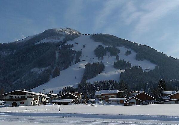 Ausblick Winter Leindhof auf Unterberg