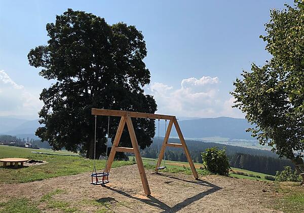 Spielplatz - Schaukel