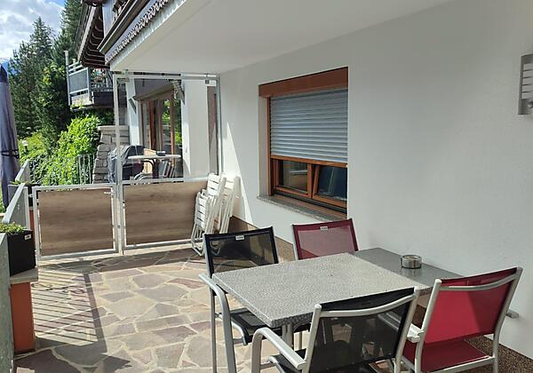 Terrasse abgeschlossen