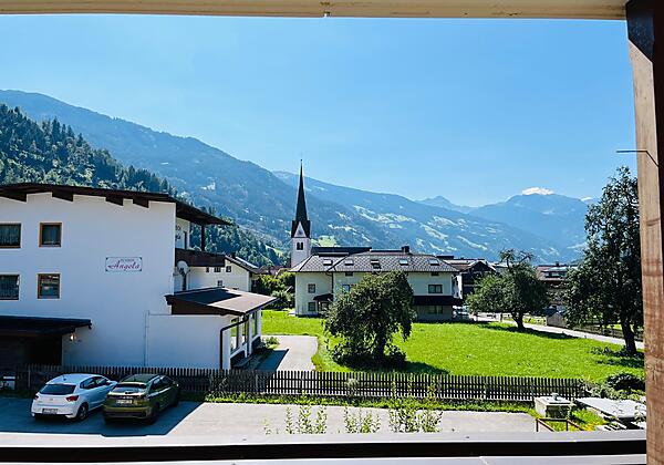 Blick vom Balkon Hirsch