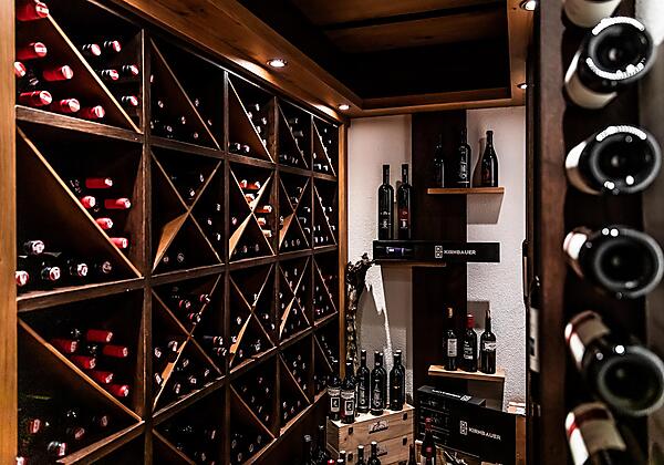 Hotel Mallaun Vinothek