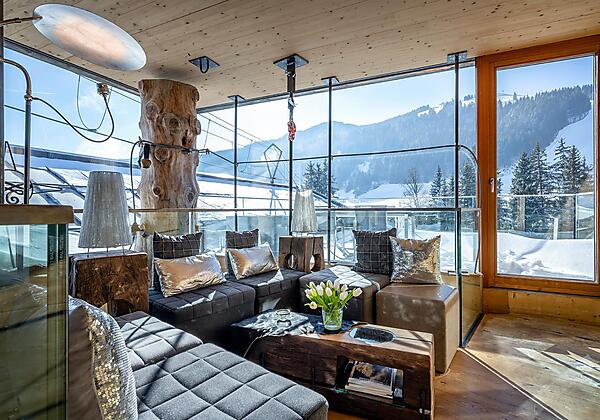 mama thresl_hotel_leogang_credit_by_guenter_standl