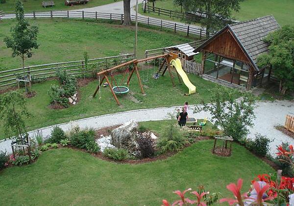 Gartenansicht von Abendrot