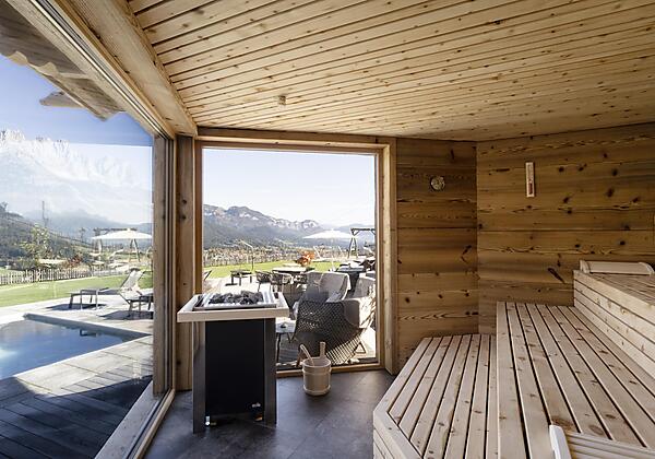 reell-kommunikationsdesign-NASCHBERGHOF-klein-245