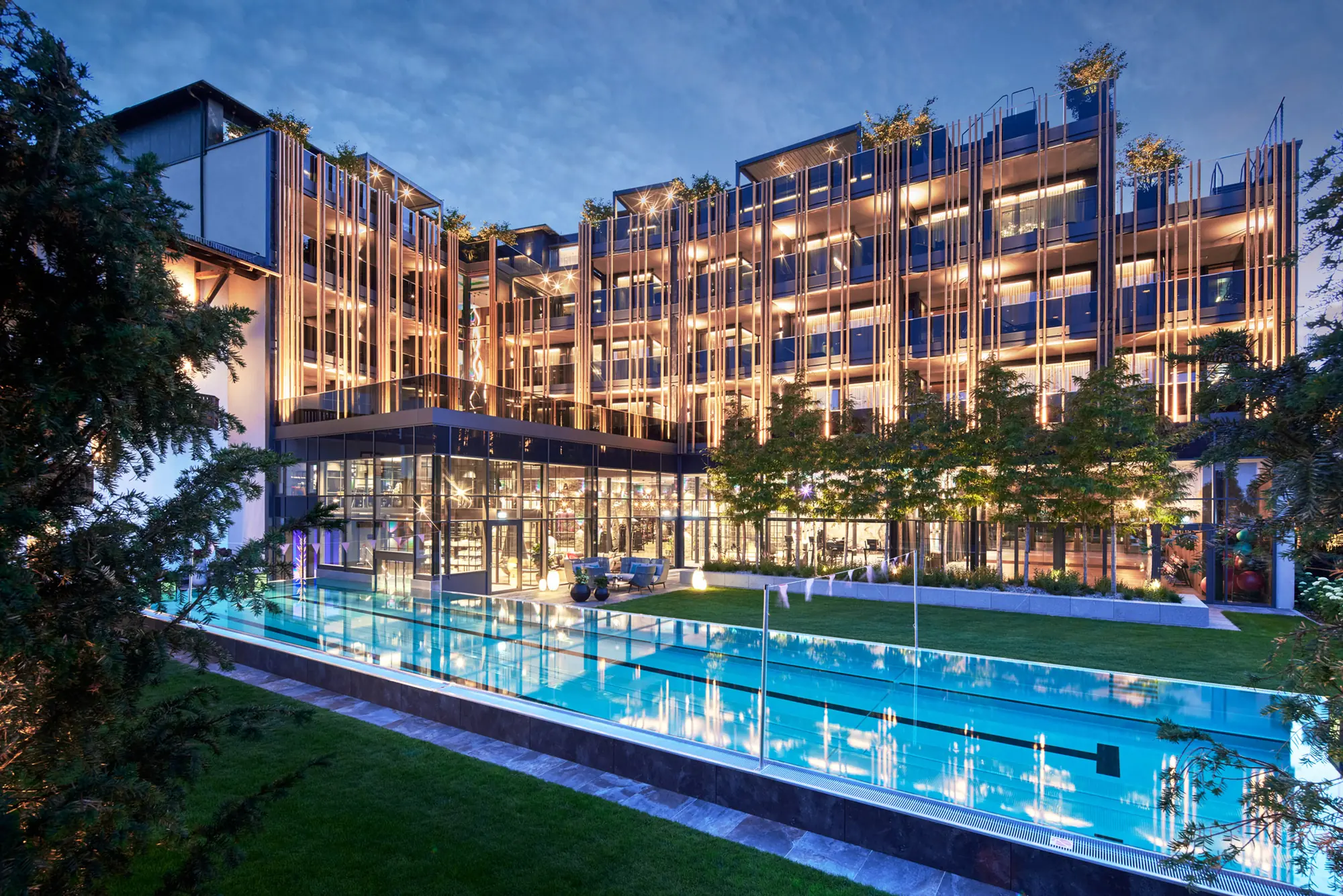 Neubau mit Sport-Area und Luxus-Suiten