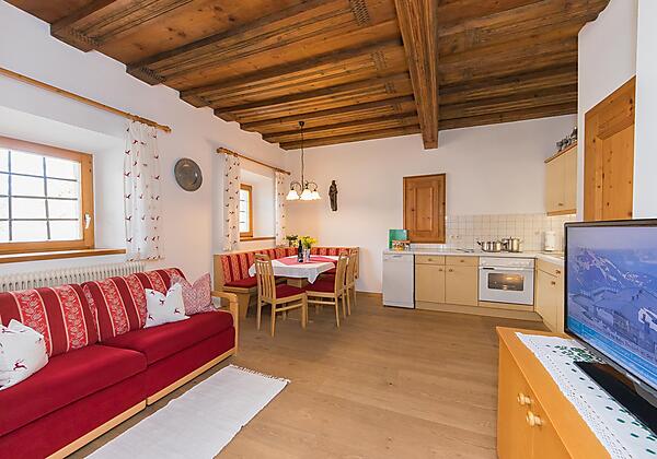 familienbauernhof-urlaub-ferienwohnung-saalfelden-