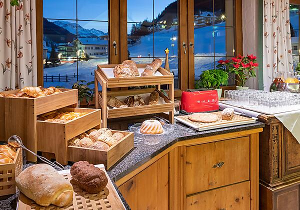 Frühstücksbuffet Bäckerbrot