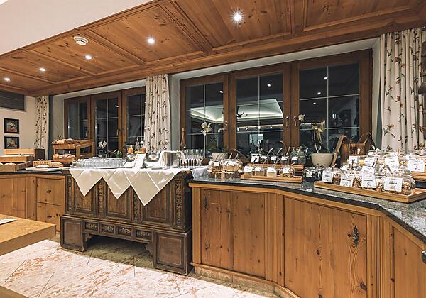 Hotel_Olympia_Fruehstueck_003