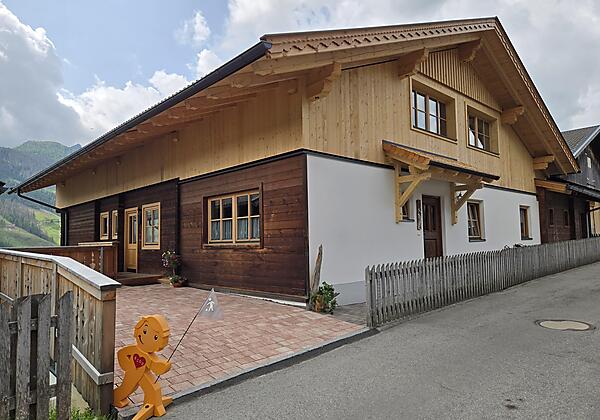 Parkplatz u. Eingang Porzeblick