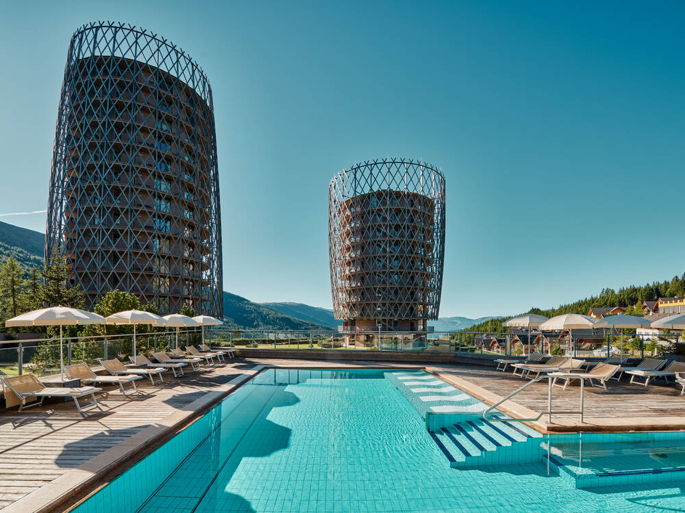 2509bb_falkensteiner-katschberg-edelweiss-exterior-pool-2848jpg.jpg