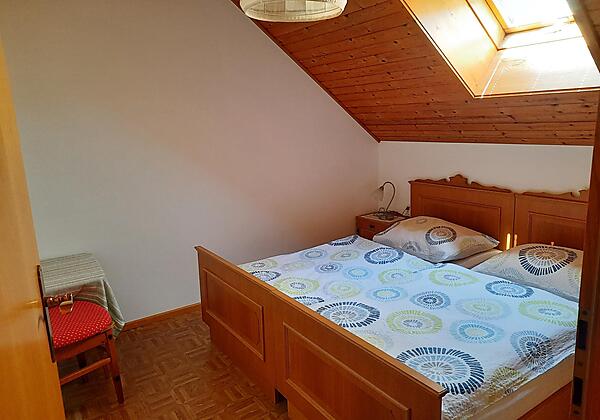 Pension Hecher FeWo Schlafzimmer 2
