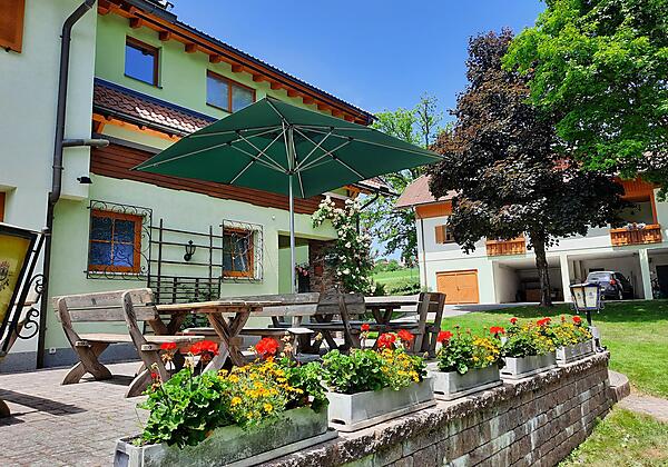 Pension Hecher Terrasse
