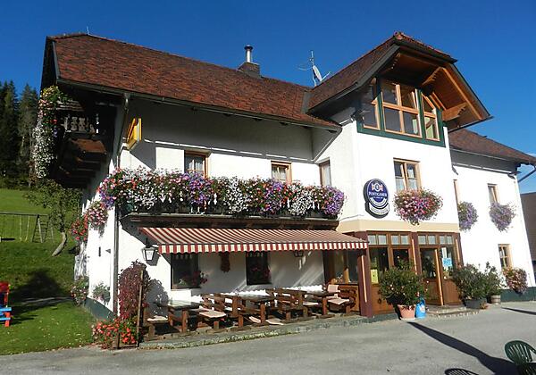 Gasthof-Pension Moosgierler im Sommer