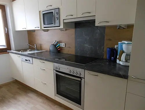 Die Küche vom Appartement 4 in der Pension Obladis