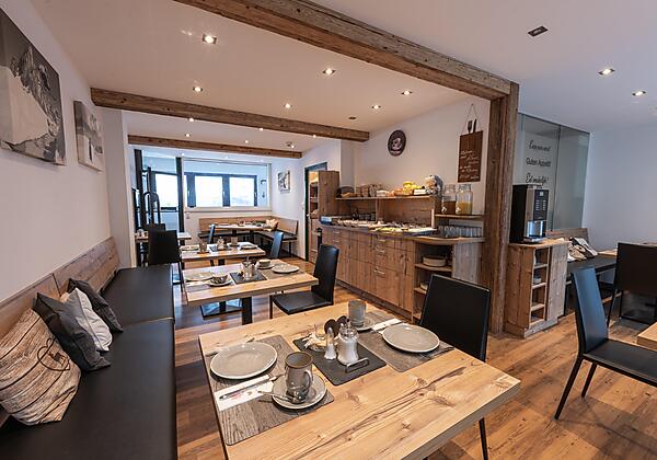 Ellmau_Frühstücksraum_Wilder Kaiser