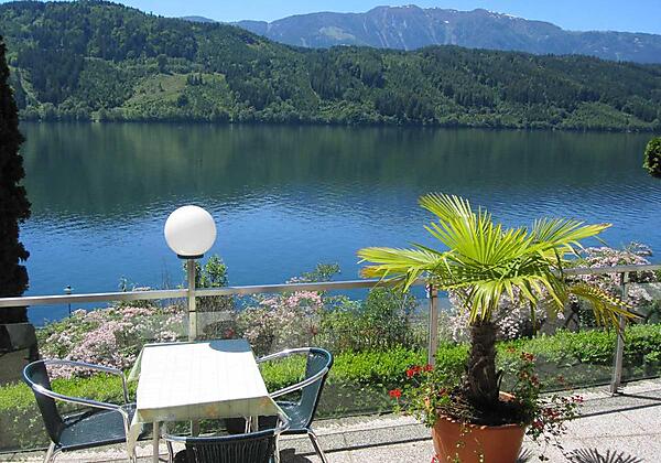 Frühstücksterrasse