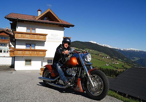 Motorradfahrer willkommen