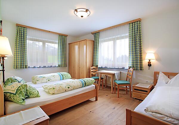 Gaestehaus-Sunnbichl-Going-Rettweg-62-Sylvia-Heube