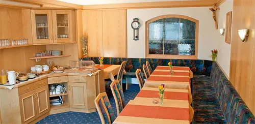 3601_Pension Truya-Hof_SH